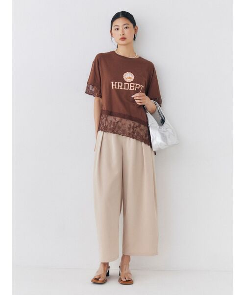 Ungrid(アングリッド)の「ウエストデザインルーズタックパンツ(その他パンツ・レディース・ベージュ/チャコールグレー・FREE)」の3枚目の写真