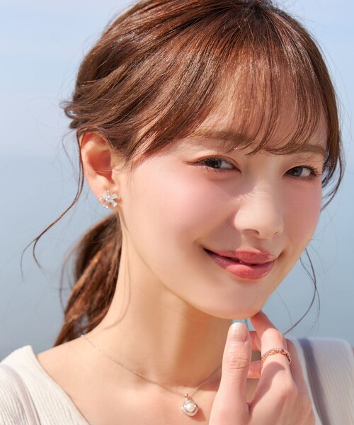 Tiaclasse(ティアクラッセ)の「【安めぐみさん着用・金属アレルギー対応】スターフルールピアス・イヤリング(ピアス(両耳用)・レディース・ピンクゴールド/シルバー/ゴールド系/シルバー系・FREE)」の18枚目の写真
