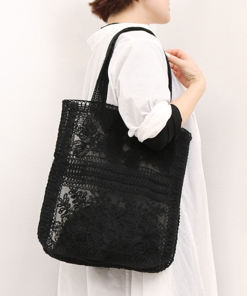 cache cache(カシュ カシュ)の「カシュカシュ cachecache / レース縦型トートバッグ(トートバッグ・レディース・アイボリー/ブラック・FREE)」の1枚目の写真
