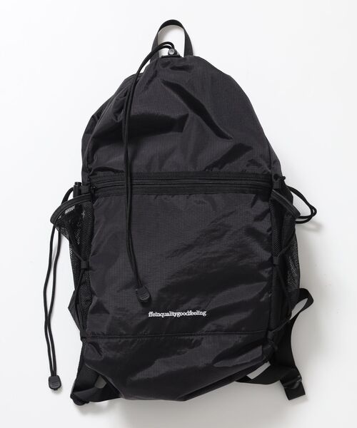 FFEIN（フェイン）の「【FFEIN（フェイン）】撥水加工ナイロンバックパック / リップストック 軽量 ユニセックス リュックサック バックパック メッシュ デイリーバッグ（バックパック/リュック・メンズ・ブラック・FREE）」の7枚目の写真