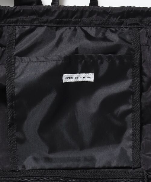 FFEIN（フェイン）の「【FFEIN（フェイン）】撥水加工ナイロンバックパック / リップストック 軽量 ユニセックス リュックサック バックパック メッシュ デイリーバッグ（バックパック/リュック・メンズ・ブラック・FREE）」の9枚目の写真
