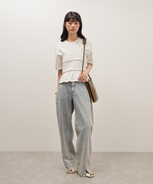 ADAM ET ROPE'(アダムエロペ)の「ロゴシャーリングTEE/接触冷感/UVカット/防シワ/遮熱(Tシャツ/カットソー・レディース・ブラック/ホワイト/ブラウン・FREE)」の16枚目の写真