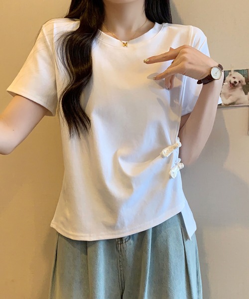 2ly2（トゥーリートゥー）の「サイドリボンカットソー / アシンメトリーデザイン 半袖トップス（Tシャツ/カットソー・レディース・ブラック/ベージュ/ホワイト/ボルドー・FREE）」の10枚目の写真