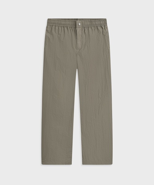 MODE COMMUTER（モードコミューター）の「Crinkle-Finish Woven Straight Trousers（その他パンツ・メンズ・カーキ・SMALL/MEDIUM/LARGE）」の9枚目の写真