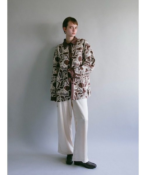 sahara(サハラ)の「【26AW PRE ORDER】Embroidery Suede Shirt Jacket(その他アウター・レディース・ブラウン/ブラック・FREE)」の12枚目の写真