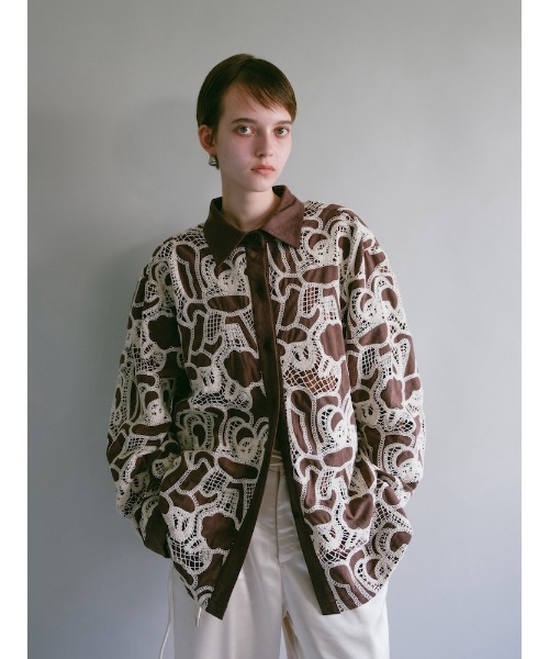 sahara(サハラ)の「【26AW PRE ORDER】Embroidery Suede Shirt Jacket(その他アウター・レディース・ブラウン/ブラック・FREE)」の4枚目の写真