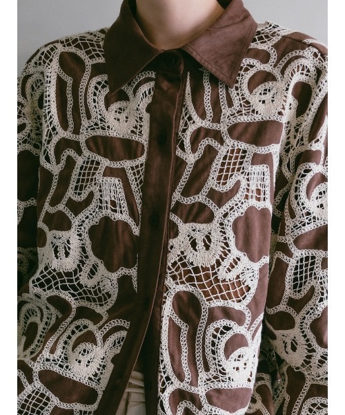 sahara(サハラ)の「【26AW PRE ORDER】Embroidery Suede Shirt Jacket(その他アウター・レディース・ブラウン/ブラック・FREE)」の5枚目の写真