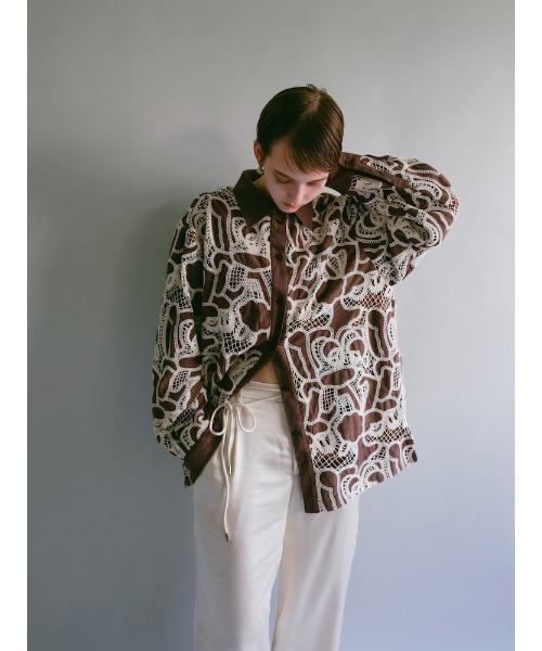 sahara(サハラ)の「【26AW PRE ORDER】Embroidery Suede Shirt Jacket(その他アウター・レディース・ブラウン/ブラック・FREE)」の7枚目の写真