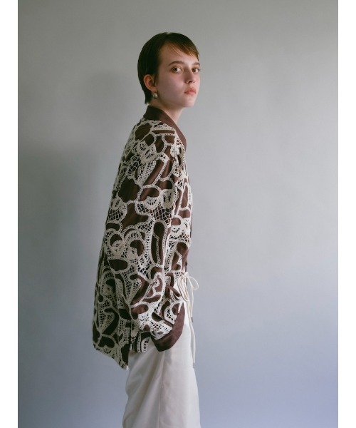 sahara(サハラ)の「【26AW PRE ORDER】Embroidery Suede Shirt Jacket(その他アウター・レディース・ブラウン/ブラック・FREE)」の8枚目の写真