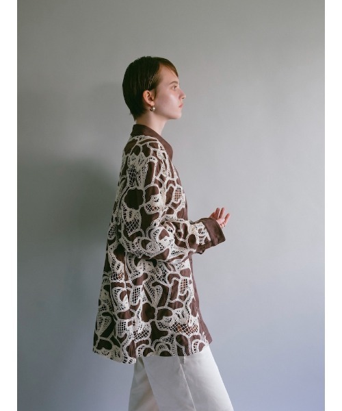 sahara(サハラ)の「【26AW PRE ORDER】Embroidery Suede Shirt Jacket(その他アウター・レディース・ブラウン/ブラック・FREE)」の10枚目の写真