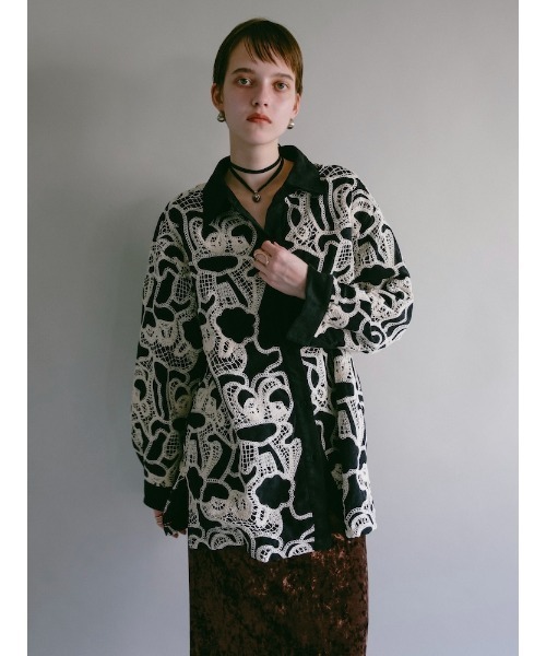 sahara(サハラ)の「【26AW PRE ORDER】Embroidery Suede Shirt Jacket(その他アウター・レディース・ブラウン/ブラック・FREE)」の19枚目の写真