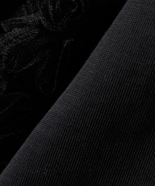 SHIPS(シップス)の「【WEB限定】〈接触冷感/UVカット/汗染み防止加工〉FUNCTION 袖 レース プルオーバー(Tシャツ/カットソー・レディース・イエロー系/ブラック/ホワイト・ONE SIZE)」の4枚目の写真