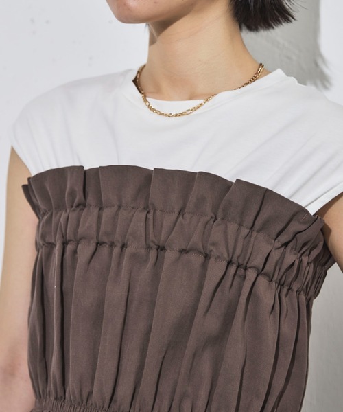 Doux archives(ドゥアルシーヴ)の「カットドッキングギャザートップス(Tシャツ/カットソー・レディース・ブラック/ブラウン・38)」の7枚目の写真