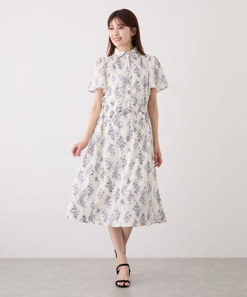 Jayro(ジャイロ)の「シャツ衿ウェストギャザーワンピース(ワンピース・レディース・ブラック系その他/ライトグリーン/ピンク/ホワイト系その他/ネイビー・M)」の2枚目の写真
