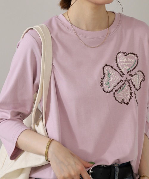 BRODIAEA(ブローディア)の「BRODIAEA クローバーモチーフ7分袖Tシャツ(Tシャツ/カットソー・レディース・グレー/ピンク/モスグリーン/ブラック・40)」の5枚目の写真
