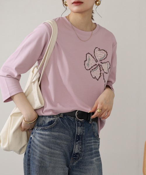 BRODIAEA(ブローディア)の「BRODIAEA クローバーモチーフ7分袖Tシャツ(Tシャツ/カットソー・レディース・グレー/ピンク/モスグリーン/ブラック・40)」の6枚目の写真