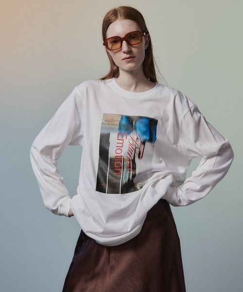 MAISON SPECIAL(メゾンスペシャル)の「Blurred Emotion Logo Print Long Sleeve T-Shirt/BlurredEmotionロゴプリントロンTEE(Tシャツ/カットソー・レディース・ホワイト/チャコールグレー/カーキ・FREE)」の6枚目の写真