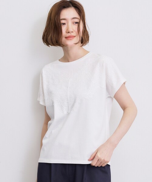 grove(グローブ)の「【持続冷感/SET UP可】ひんやりポンチシリーズ/フロントレースドルマンカットソー(Tシャツ/カットソー・レディース・ブラック/オフホワイト/パープル系4/ブラウン系その他・03/02/04/05)」の2枚目の写真
