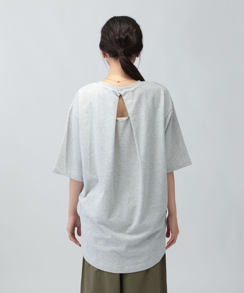 LEPSIM(レプシィム)の「バックボタンミニ裏毛6分袖チュニック 1054144(Tシャツ/カットソー・レディース・ブラック/イエロー系その他/トップグレー・FREE)」の15枚目の写真