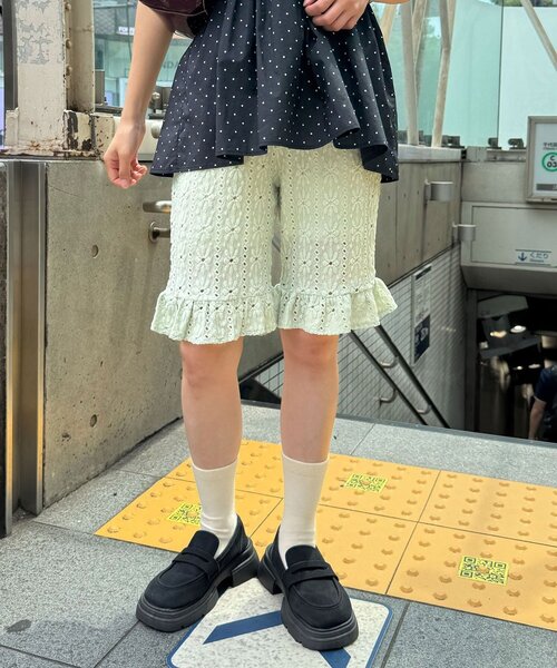 CIAOPANIC(チャオパニック)の「(2サイズ展開)ストレッチレースカプリパンツ/バイカー(その他パンツ・レディース・ミント/オフホワイト/ブラック・0/1)」の16枚目の写真