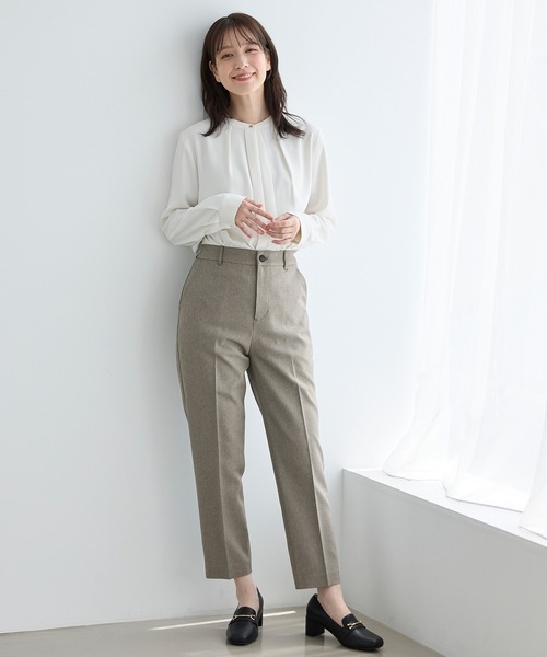 Honeys（ハニーズ）の「【抗菌防臭・静電気軽減】テーパードパンツ（スラックス・レディース・グレー系その他2/ブラック系その他2/ブラウン系その他2・L/LL/M/S）」の10枚目の写真