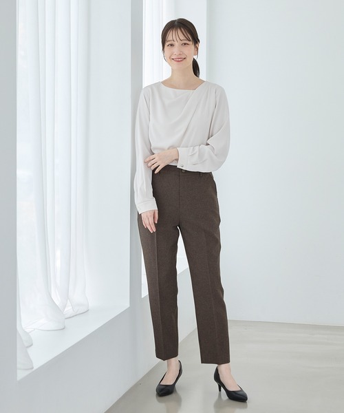 Honeys（ハニーズ）の「【抗菌防臭・静電気軽減】テーパードパンツ（スラックス・レディース・グレー系その他2/ブラック系その他2/ブラウン系その他2・L/LL/M/S）」の14枚目の写真