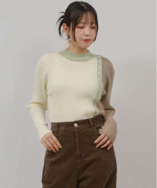 palm RICHE(ポームリシュ)の「バイカラーニット(Tシャツ/カットソー・レディース・オフホワイト/ブラック/グレー・M)」の13枚目の写真