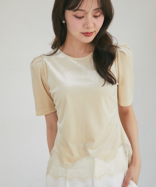 tocco closet（トッコ　クローゼット）の「裾レーストリムストレッチマットベロアプルオーバー（その他トップス・レディース・ブラック/ライトベージュ・M）」の2枚目の写真