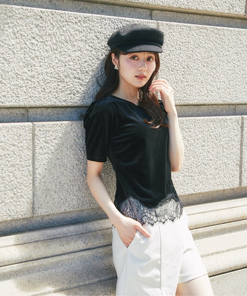 tocco closet（トッコ　クローゼット）の「裾レーストリムストレッチマットベロアプルオーバー（その他トップス・レディース・ブラック/ライトベージュ・M）」の7枚目の写真