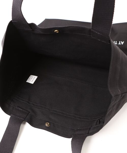 THE NORTH FACE（ザノースフェイス）の「【THE NORTH FACE/ザ ノースフェイス】60TH COTTON TOTE（トートバッグ・メンズ・ナチュラル/ブラック・FREE）」の5枚目の写真