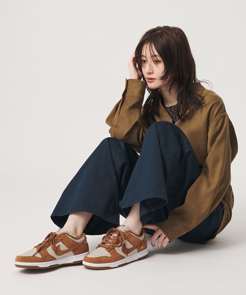 NIKE(ナイキ)の「<NIKE>ウィメンズ DUNK LOW スニーカー/ブラウン(スニーカー・レディース・ブラウン系・24.5cm/24cm/25cm/23.5cm/23cm)」の8枚目の写真