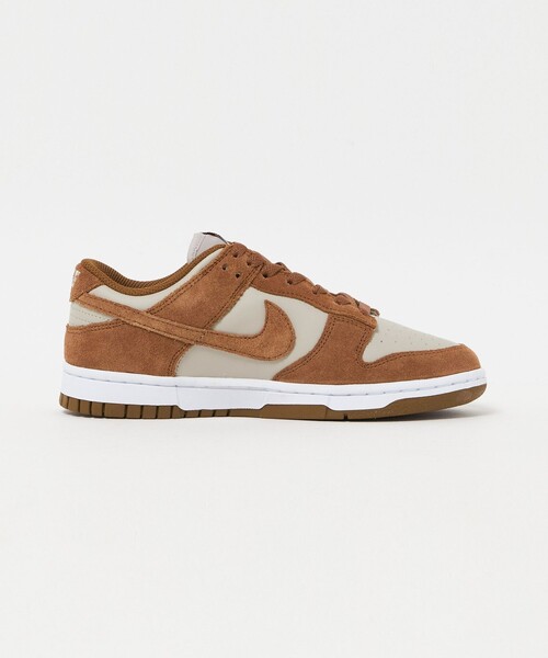 NIKE(ナイキ)の「<NIKE>ウィメンズ DUNK LOW スニーカー/ブラウン(スニーカー・レディース・ブラウン系・24.5cm/24cm/25cm/23.5cm/23cm)」の2枚目の写真