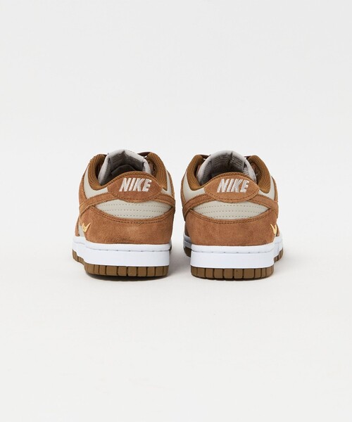 NIKE(ナイキ)の「<NIKE>ウィメンズ DUNK LOW スニーカー/ブラウン(スニーカー・レディース・ブラウン系・24.5cm/24cm/25cm/23.5cm/23cm)」の3枚目の写真