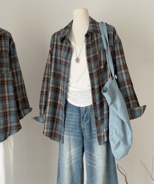witch（ウイッチ）の「オンブレチェック柄シアーシャツ（オーバーサイズシャツ）（シャツ/ブラウス・レディース・ブラウン・FREE）」の14枚目の写真