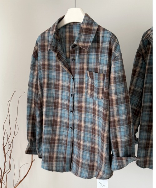 witch（ウイッチ）の「オンブレチェック柄シアーシャツ（オーバーサイズシャツ）（シャツ/ブラウス・レディース・ブラウン・FREE）」の7枚目の写真