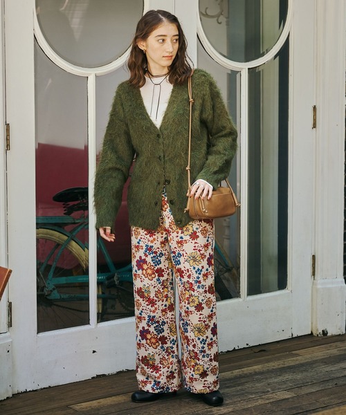 GEORGE'S（ジョージズ）の「ゴブランフラワーパンツ（その他パンツ・レディース・アイボリー/レッド・SMALL/MEDIUM）」の7枚目の写真