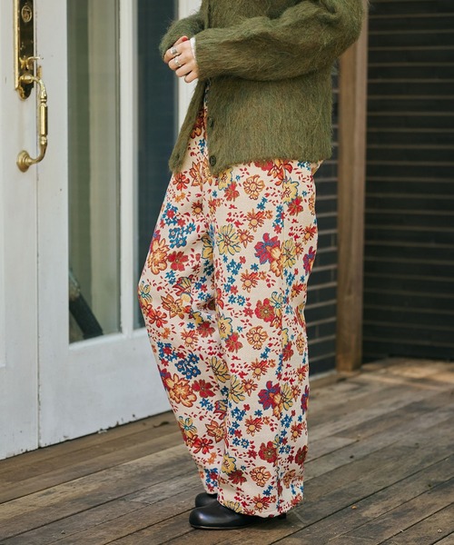GEORGE'S（ジョージズ）の「ゴブランフラワーパンツ（その他パンツ・レディース・アイボリー/レッド・SMALL/MEDIUM）」の12枚目の写真