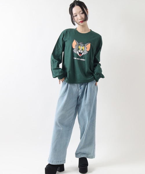Tom&Jerry(トムアンドジェリー)の「TOM and JERRY トムとジェリー レディース オーバーサイズ 長袖 プリントTシャツ/バックプリントもあり(Tシャツ/カットソー・レディース・グリーン/モカ/ブラック系2/ブラック系1・L/M)」の8枚目の写真