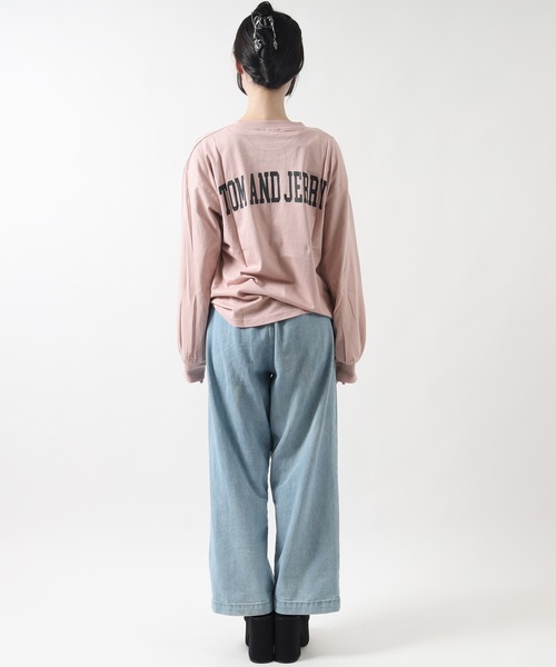 Tom&Jerry(トムアンドジェリー)の「TOM and JERRY トムとジェリー レディース オーバーサイズ 長袖 プリントTシャツ/バックプリントもあり(Tシャツ/カットソー・レディース・グリーン/モカ/ブラック系2/ブラック系1・L/M)」の11枚目の写真
