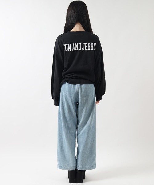 Tom&Jerry(トムアンドジェリー)の「TOM and JERRY トムとジェリー レディース オーバーサイズ 長袖 プリントTシャツ/バックプリントもあり(Tシャツ/カットソー・レディース・グリーン/モカ/ブラック系2/ブラック系1・L/M)」の13枚目の写真
