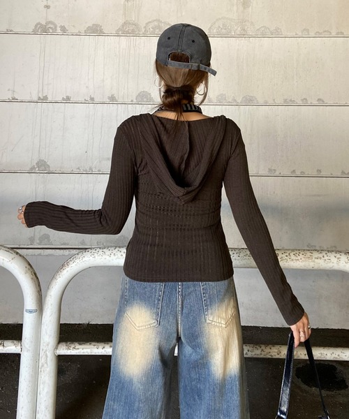 non-hedge（ノンヘッジ）の「スターモチーフジップフードリブトップス（Tシャツ/カットソー・レディース・グレー/ブラック/ブラウン・FREE）」の8枚目の写真