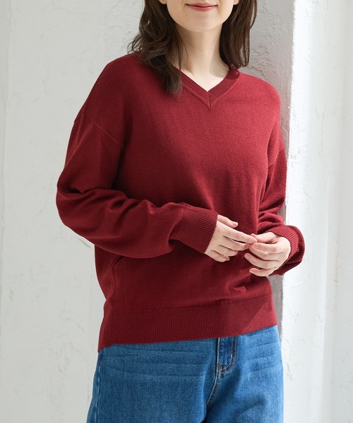 Honeys(ハニーズ)の「【ハニぽか・ダイナホット・ウォッシャブル】あったかVネックニット(ニット/セーター・レディース・ライトベージュ/ライトグレー系1/ブルー/ボルドー/ブラック・3L/L/LL/M/S)」の5枚目の写真