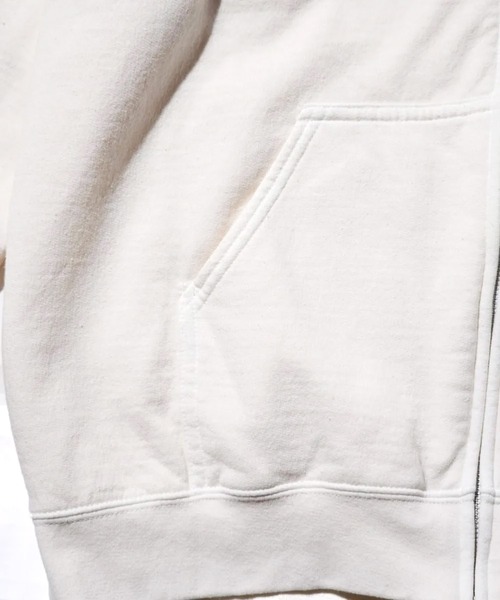 TOWNCRAFT(タウンクラフト)の「Towncraft pigment full zip hoddie(パーカー・メンズ・ピンク/ダークブラウン/ナチュラル/インディゴブルー/ライトグレー/ブラック・M/XL/L)」の8枚目の写真