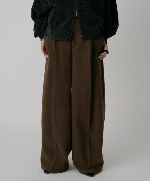 goocy(グーシー)の「【ウエスト調節可能】美シルエットスラックス(その他パンツ・レディース・ブラック/ブラウン/グレー・PM/MEDIUM/SMALL)」の17枚目の写真