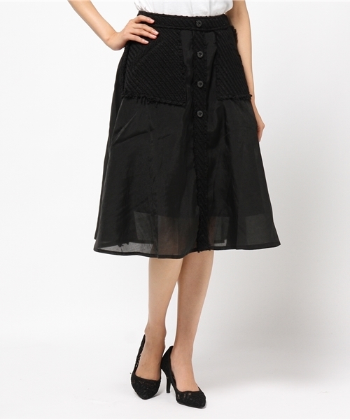 REAL CUBE（リアルキューブ）の「REAL CUBE ツイード×オーガンジーコンビフロントボタンミドル丈フレアスカート（スカート・レディース・ブラック/カーキ・FREE）」の11枚目の写真