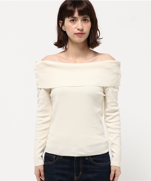 SWINGLE（スウィングル）の「サイドボタンオフショル長袖プルオーバー（Tシャツ/カットソー・レディース・ピンク/ダークブラウン/アイボリー/ブラック・SMALL）」の5枚目の写真