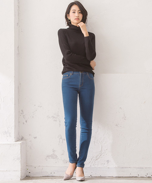 Pierrot（ピエロ）の「あったか裏起毛ストレッチスキニーデニム（デニムパンツ・レディース・ネイビー/ブルー系その他/ブルー系その他2/ブルー/ブラック/グレー/ブラック系その他/グレー系その他/インディゴブルー・L/SS/M/4L/3L/S/LL）」の14枚目の写真