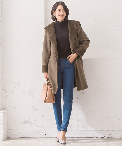 Pierrot（ピエロ）の「あったか裏起毛ストレッチスキニーデニム（デニムパンツ・レディース・ネイビー/ブルー系その他/ブルー系その他2/ブルー/ブラック/グレー/ブラック系その他/グレー系その他/インディゴブルー・L/SS/M/4L/3L/S/LL）」の17枚目の写真