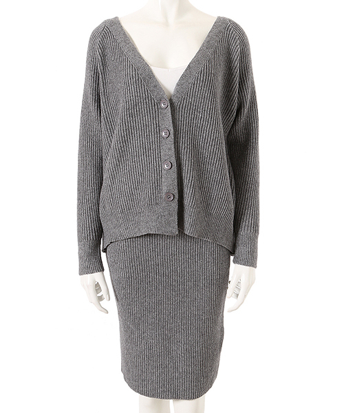 fifth（フィフス）の「Vネックカーディガン×ベルトタイト