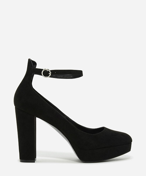 CHARLES & KEITH（チャールズ & キース）の「アンクルストラッププラットフォームパンプス / ANKLE STRAP PLATFORM PUMPS（パンプス・レディース・ブラック/マルチ/ピンク・22.5cm/23cm/23.5cm/24.5cm/25.5cm/25cm）」の2枚目の写真